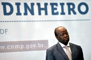 joaquim barbosa dinheiro